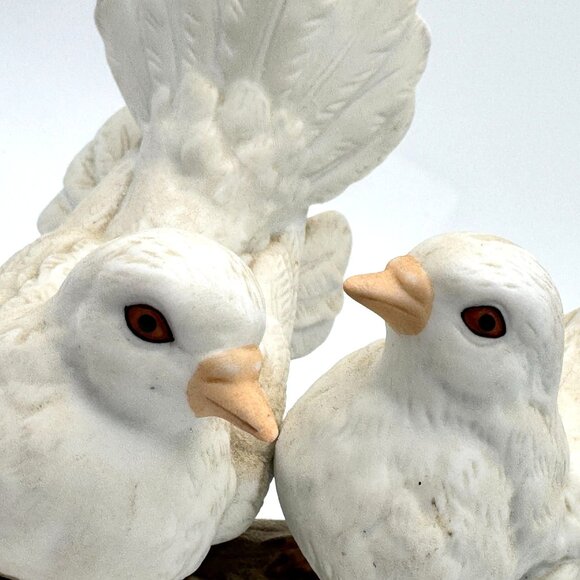 Homco Ceramic Courtship Love White Dove Birds Sitting on a Branch Figurine Vtg - Picture 4 of 13